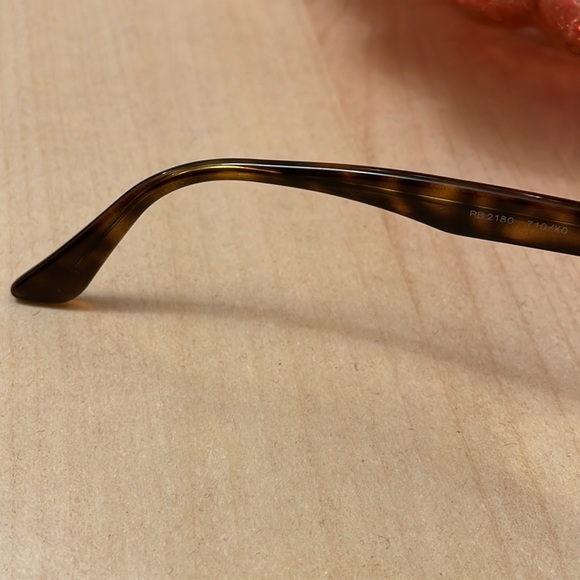 Ray-Ban Tortoise Sunglasses ? main image 7
